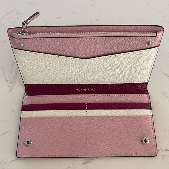 Michael Kors Wallet- NWOT - Picture 7 of 16